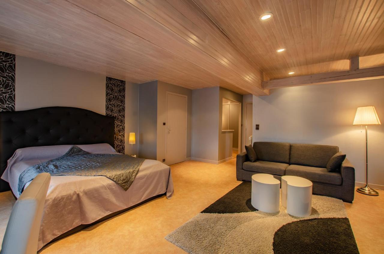 La Chambre D'Amis La Costignieres Montgueux エクステリア 写真
